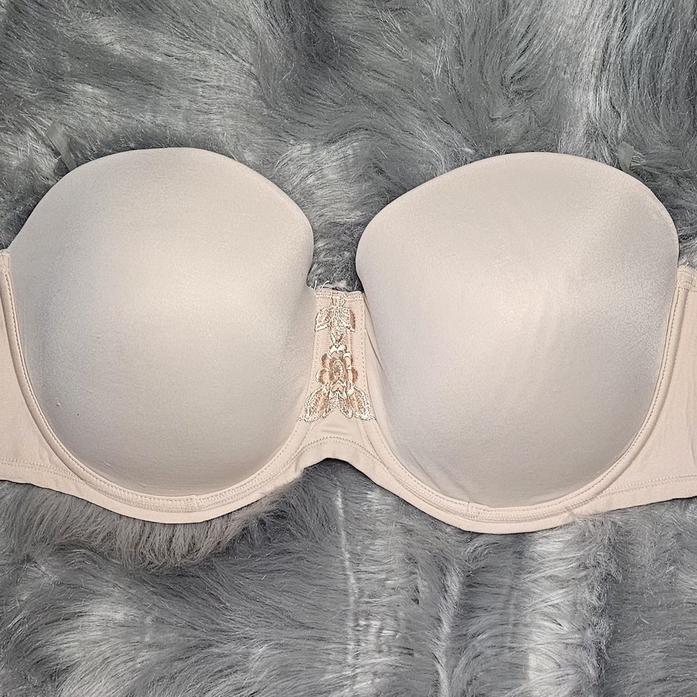 Vanity Fair Strapless Molded Bandeau in Light Beige with Lace Center